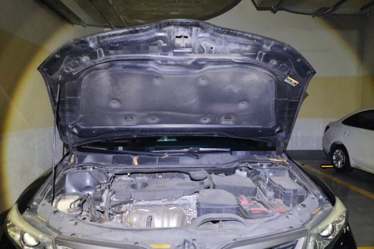 Used Toyota Venza 2013 2.7L Two-Wheel-Drive Luxury Edition Engine Bay