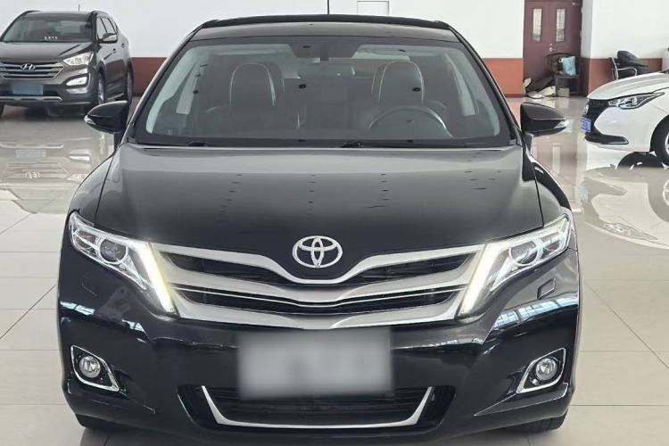 Used Toyota Venza 2013 2.7L 4x4 Luxury Edition Exterior 2