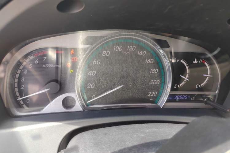 Used Toyota Venza 2013 2.7L Two-Wheel-Drive Luxury Edition Instrument Cluster