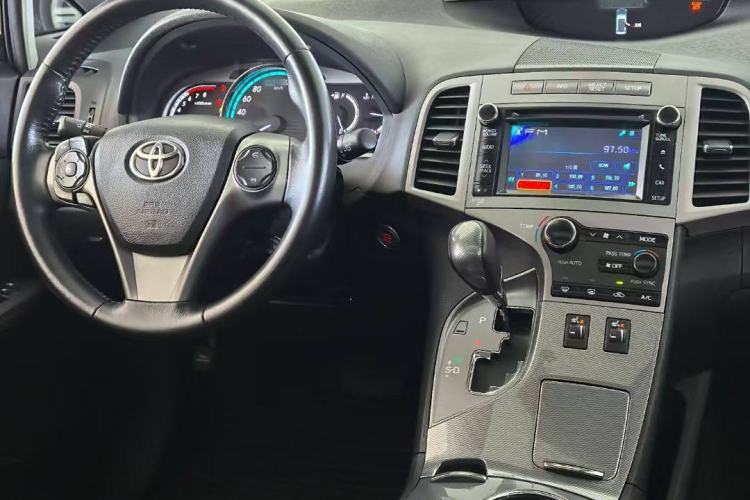 Used Toyota Venza 2013 2.7L 4x4 Luxury Edition Interior 1