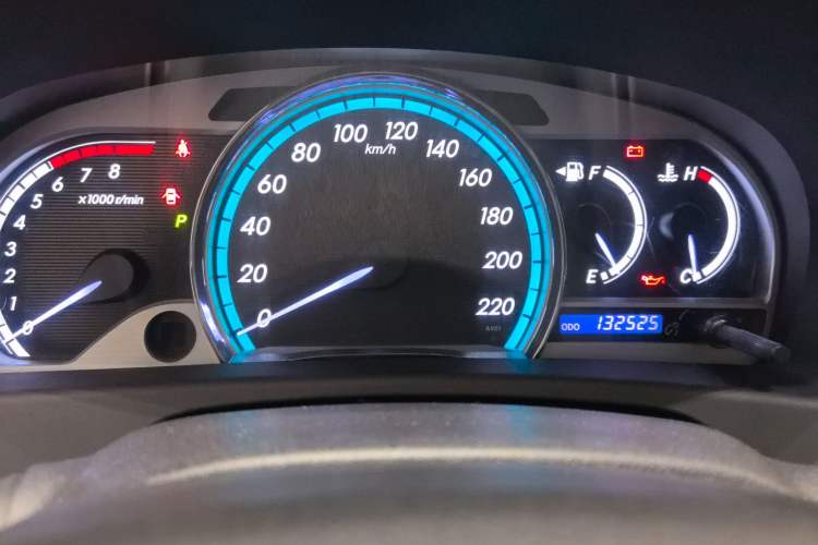 Used Toyota Venza 2013 2.7L 4x4 Luxury Edition Odometer Close Up