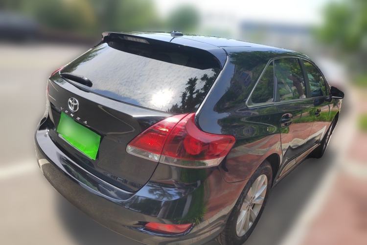 Used Toyota Venza 2013 2.7L Two-Wheel-Drive Luxury Edition Rear Right 45 Deg
