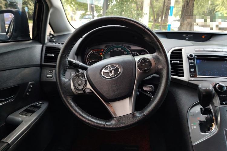Used Toyota Venza 2013 2.7L 4x4 Luxury Edition Steering Wheel