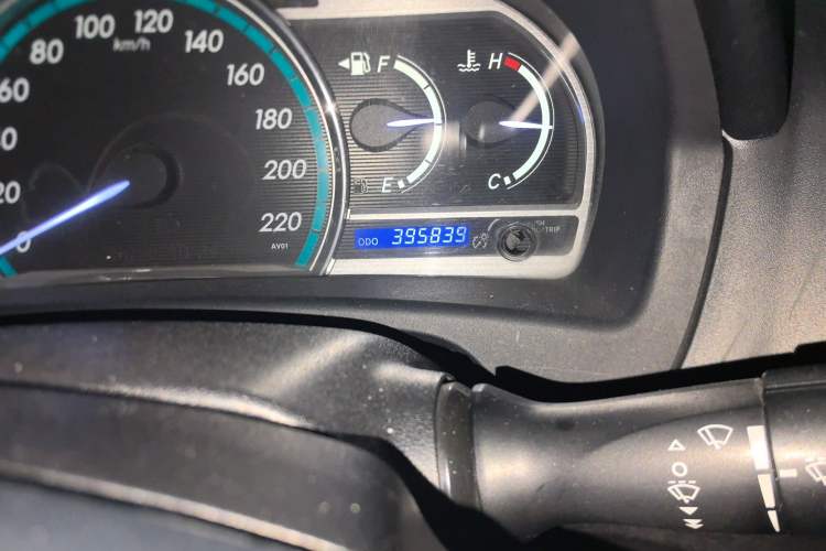 Used Toyota Venza 2013 2.7L 4x4 Luxury Edition Odometer Close Up