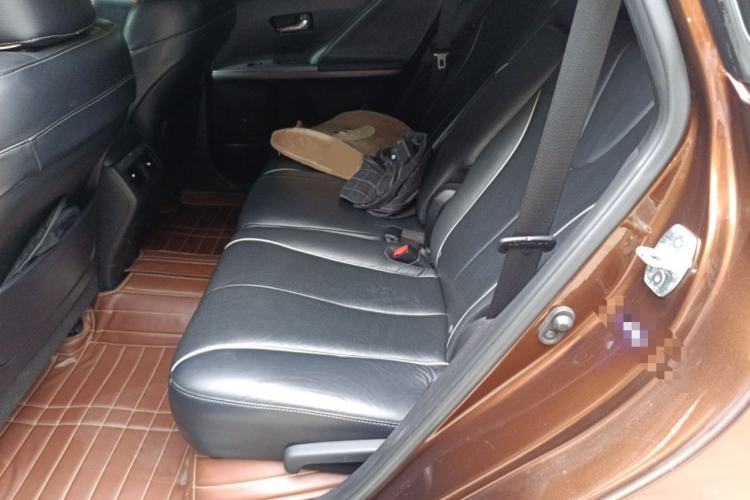 Used Toyota Venza 2013 2.7L Two-Wheel-Drive Luxury Edition Left Rear Seat