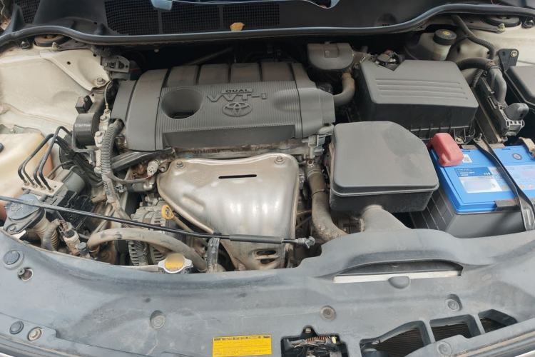 Used Toyota Venza 2013 2.7L Two-Wheel-Drive Luxury Edition Engine Bay