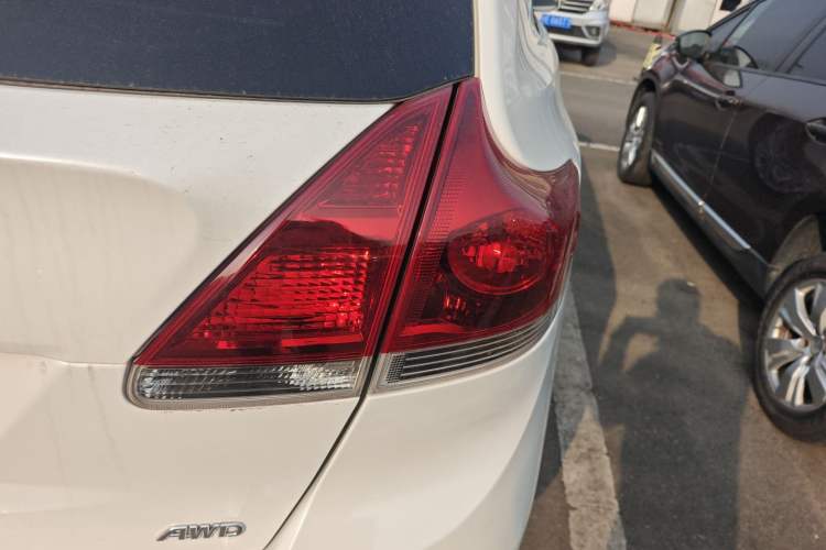 Used Toyota Venza 2013 2.7L 4x4 Luxury Edition Exterior 3