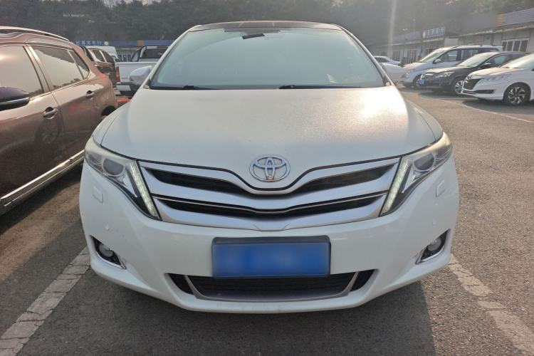 Used Toyota Venza 2013 2.7L 4x4 Luxury Edition Front