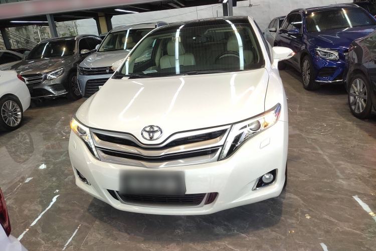 Used Toyota Venza 2013 2.7L Two-Wheel-Drive Luxury Edition Front