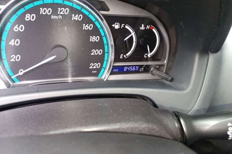 Used Toyota Venza 2013 2.7L 4x4 Luxury Edition Odometer Close Up