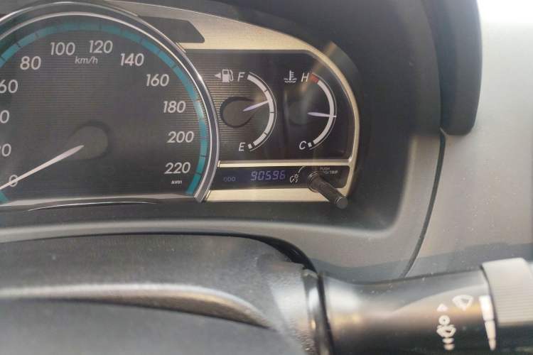 Used Toyota Venza 2013 2.7L 4x4 Luxury Edition Odometer Close Up