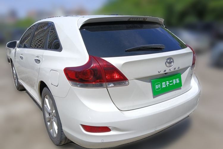 Used Toyota Venza 2013 2.7L 4x4 Luxury Edition Rear Left 45 Deg