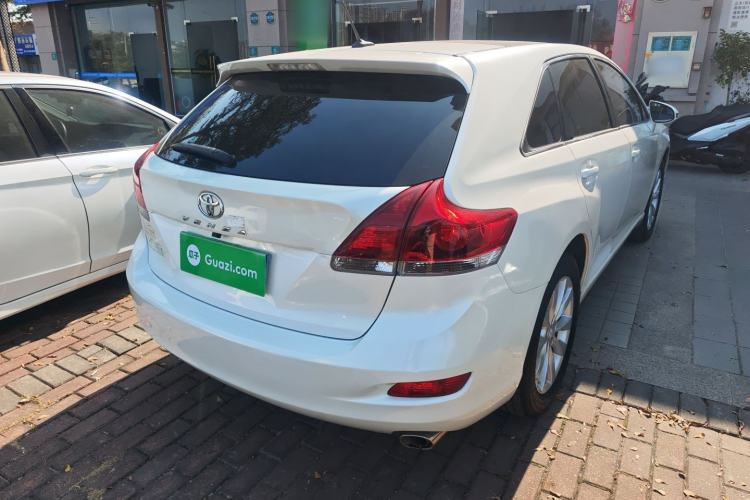 Used Toyota Venza 2013 2.7L Two-Wheel-Drive Luxury Edition Rear Right 45 Deg