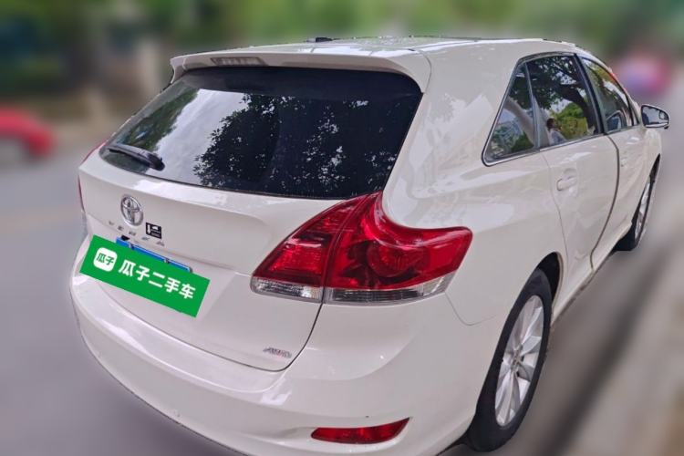 Used Toyota Venza 2013 2.7L 4x4 Luxury Edition Rear Right 45 Deg