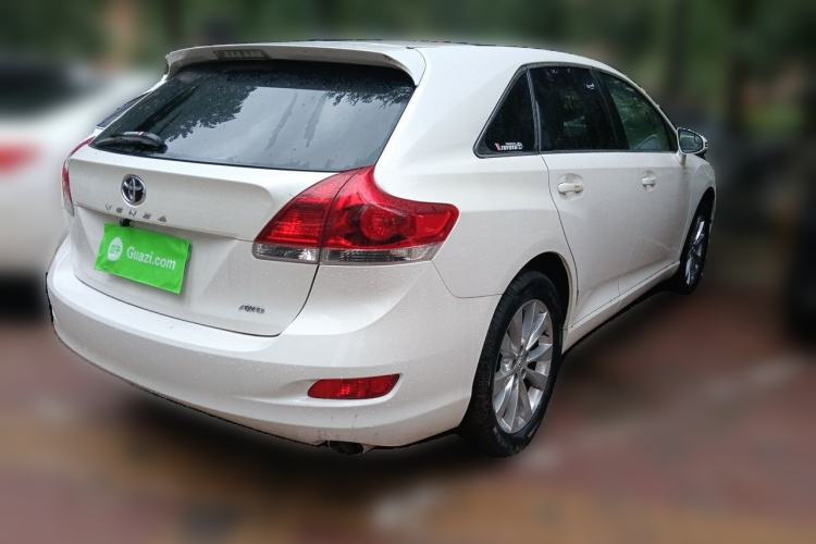 Used Toyota Venza 2013 2.7L 4x4 Luxury Edition Rear Right 45 Deg
