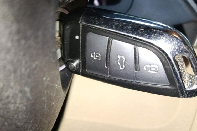 Used Toyota Venza 2013 2.7L 4x4 Luxury Edition Vehicle Key