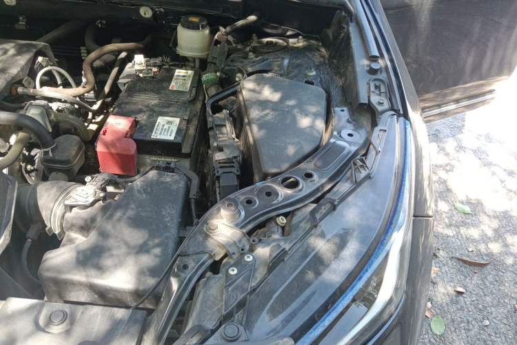 Used Toyota Venza 2022 2.0L CVT Two-Wheel Drive Prestige Edition Engine Bay Left