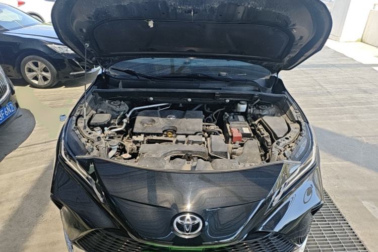 Used Toyota Venza 2022 2.0L CVT Two-Wheel Drive Prestige Edition Engine Bay