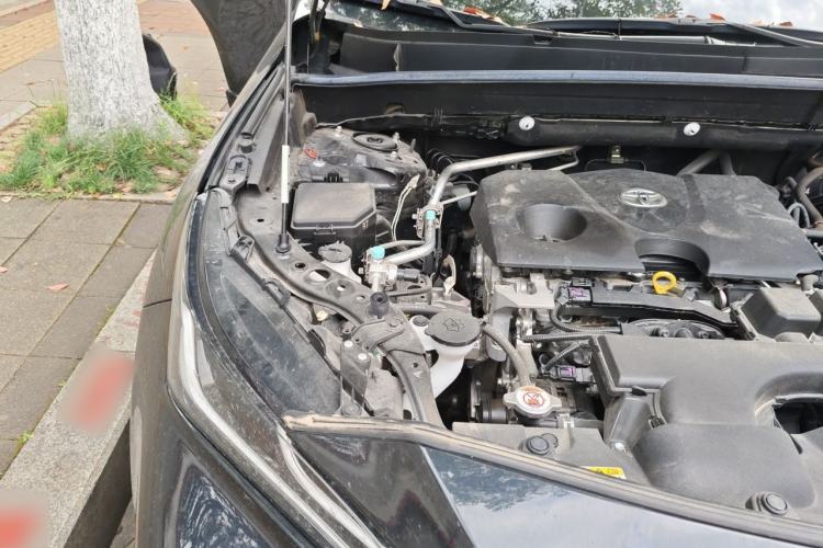 Used Toyota Venza 2022 2.0L CVT Two-Wheel Drive Prestige Edition Engine Bay Right