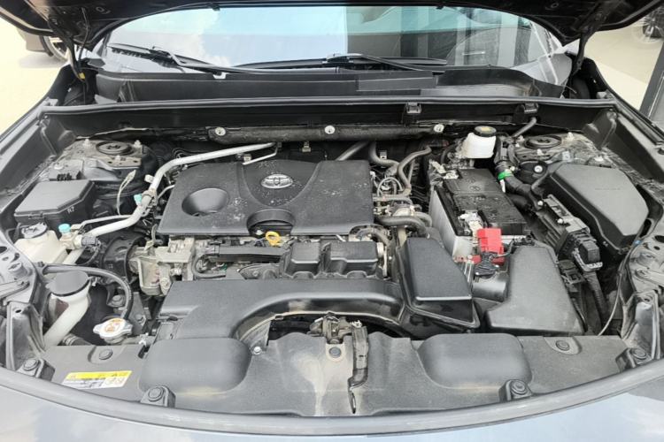 Used Toyota Venza 2022 2.0L CVT Two-Wheel Drive Prestige Edition Engine Bay