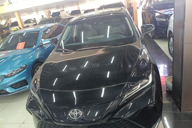 Used Toyota Venza 2022 2.0L CVT Four-Wheel Drive Supreme Edition Front