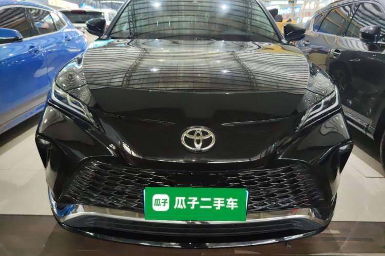 Used Toyota Venza 2022 2.0L CVT Two-Wheel Drive Prestige Edition Front