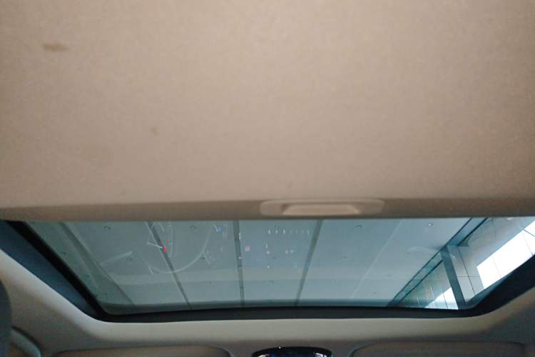 Used Toyota Venza 2022 2.0L CVT Two-Wheel Drive Prestige Edition Headliner