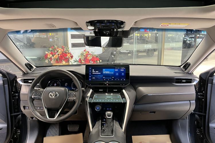 Used Toyota Venza 2022 Dual-Engine 2.5L CVT Four-Wheel Drive Supreme Edition Interior 5