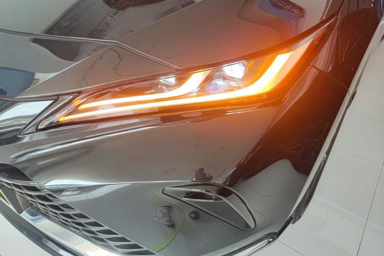 Used Toyota Venza 2022 2.0L CVT Two-Wheel Drive Prestige Edition Left Front Headlight