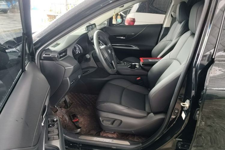 Used Toyota Venza 2022 2.0L CVT Two-Wheel Drive Luxury Edition Left Front Seat