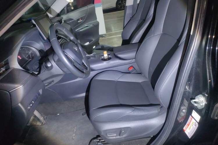 Used Toyota Venza 2022 2.0L CVT Two-Wheel Drive Luxury Edition Left Front Seat