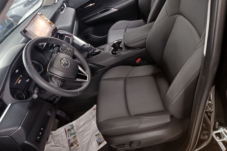 Used Toyota Venza 2022 2.0L CVT Two-Wheel Drive Luxury Edition Left Front Seat