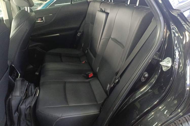 Used Toyota Venza 2022 2.0L CVT Four-Wheel Drive Supreme Edition Left Rear Seat