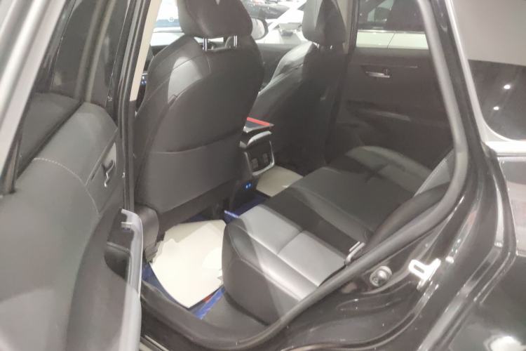 Used Toyota Venza 2022 2.0L CVT Two-Wheel Drive Luxury Edition Left Rear Seat