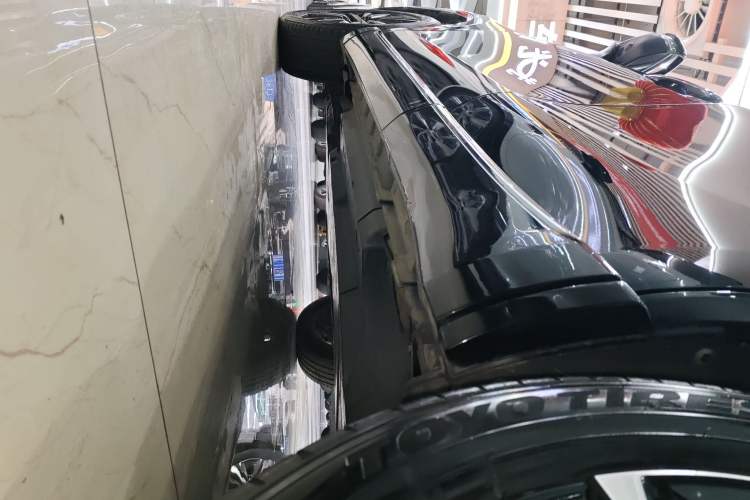 Used Toyota Venza 2022 2.0L CVT Four-Wheel Drive Supreme Edition Left Side Sill