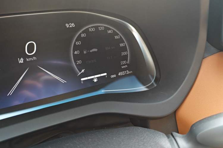 Used Toyota Venza 2022 Dual-Engine 2.5L CVT Four-Wheel Drive Supreme Edition Odometer Close Up