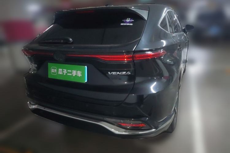 Used Toyota Venza 2022 2.0L CVT Two-Wheel Drive Luxury Edition Rear