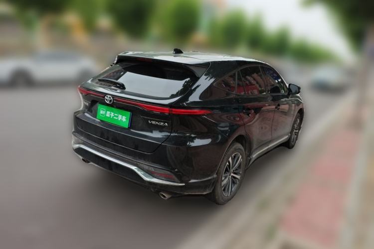 Used Toyota Venza 2022 2.0L CVT Two-Wheel Drive Luxury Edition Rear Right 45 Deg