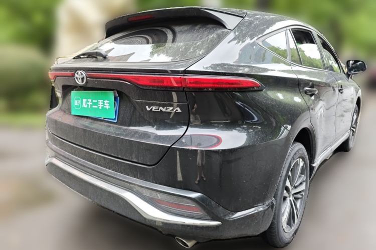 Used Toyota Venza 2022 2.0L CVT Two-Wheel Drive Luxury Edition Rear Right 45 Deg