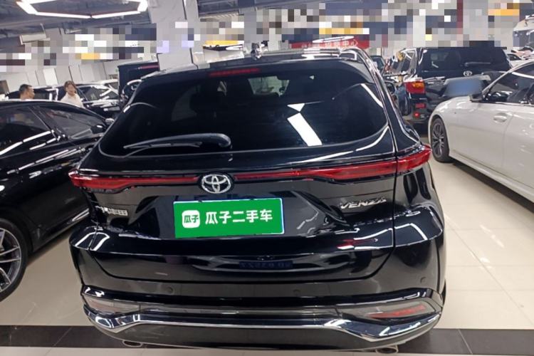 Used Toyota Venza 2022 2.0L CVT Two-Wheel Drive Luxury Edition Rear