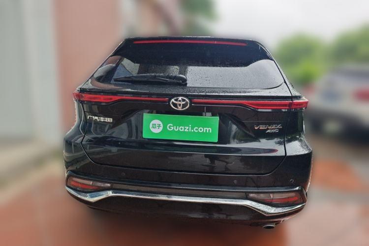 Used Toyota Venza 2022 2.0L CVT Four-Wheel Drive Supreme Edition Rear