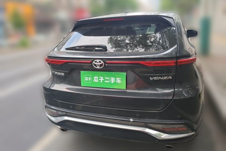 Used Toyota Venza 2022 2.0L CVT Two-Wheel Drive Prestige Edition Rear