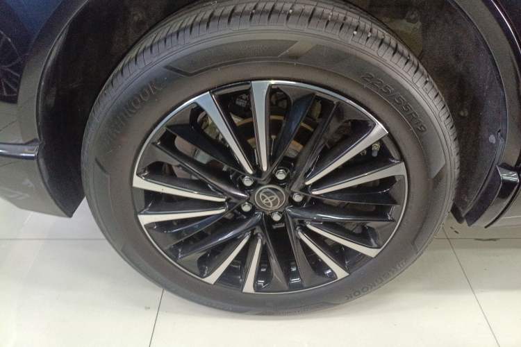 Used Toyota Venza 2022 2.0L CVT Four-Wheel Drive Supreme Edition Right Rear Wheel Hub