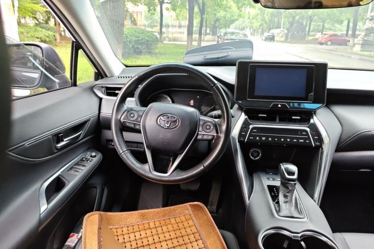 Used Toyota Venza 2022 2.0L CVT Two-Wheel Drive Luxury Edition Steering Wheel