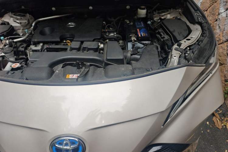 Used Toyota Venza 2022 2.0L CVT Two-Wheel Drive Prestige Edition Engine Bay Left