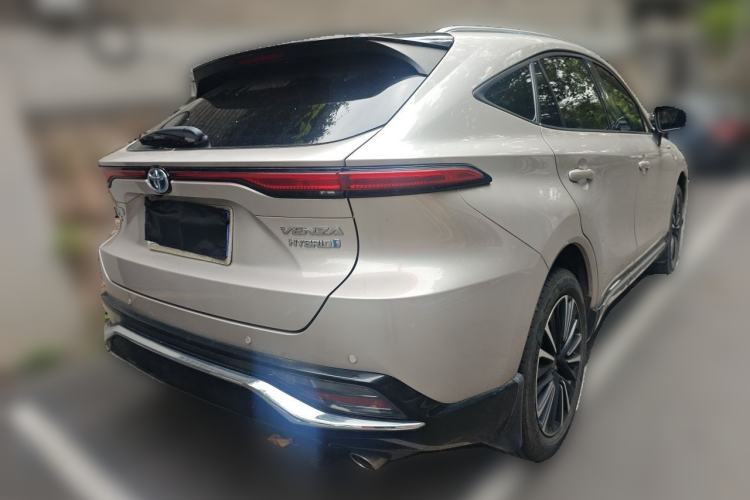 Used Toyota Venza 2022 2.0L CVT Two-Wheel Drive Prestige Edition Rear Right 45 Deg