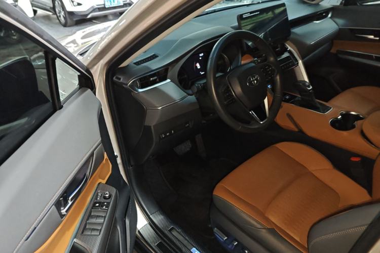 Used Toyota Venza 2022 Dual-Engine 2.5L CVT Two-Wheel Drive Prestige Edition Driver Seat