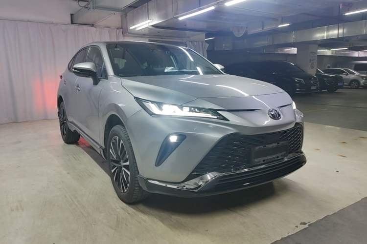 Used Toyota Venza 2022 2.0L CVT Two-Wheel Drive Prestige Edition Exterior 1