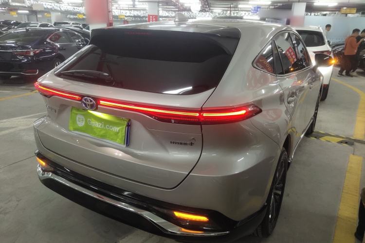 Used Toyota Venza 2022 Dual-Engine 2.5L CVT Two-Wheel Drive Luxury Edition Exterior 5