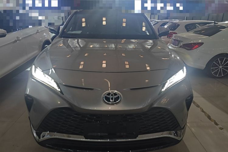 Used Toyota Venza 2022 2.0L CVT Two-Wheel Drive Prestige Edition Front